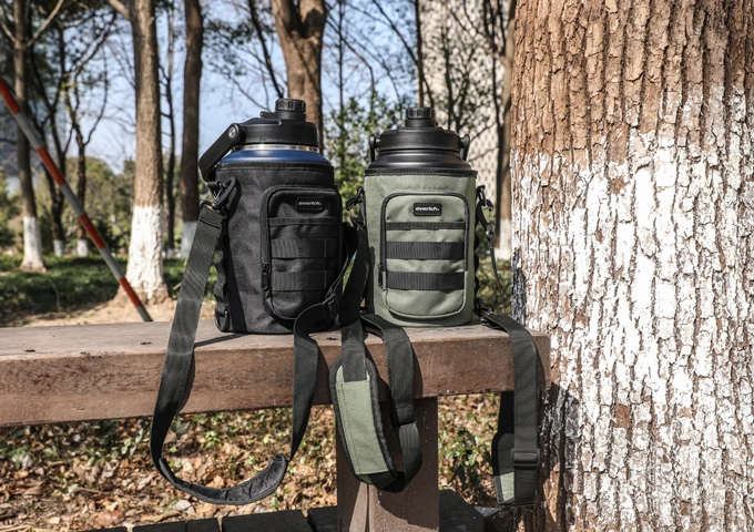 ランチバッグ & ボトルスリーブの侵害にさようなら