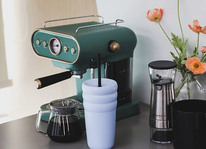 ストロー付き20オンスのコーヒータンブラー01606